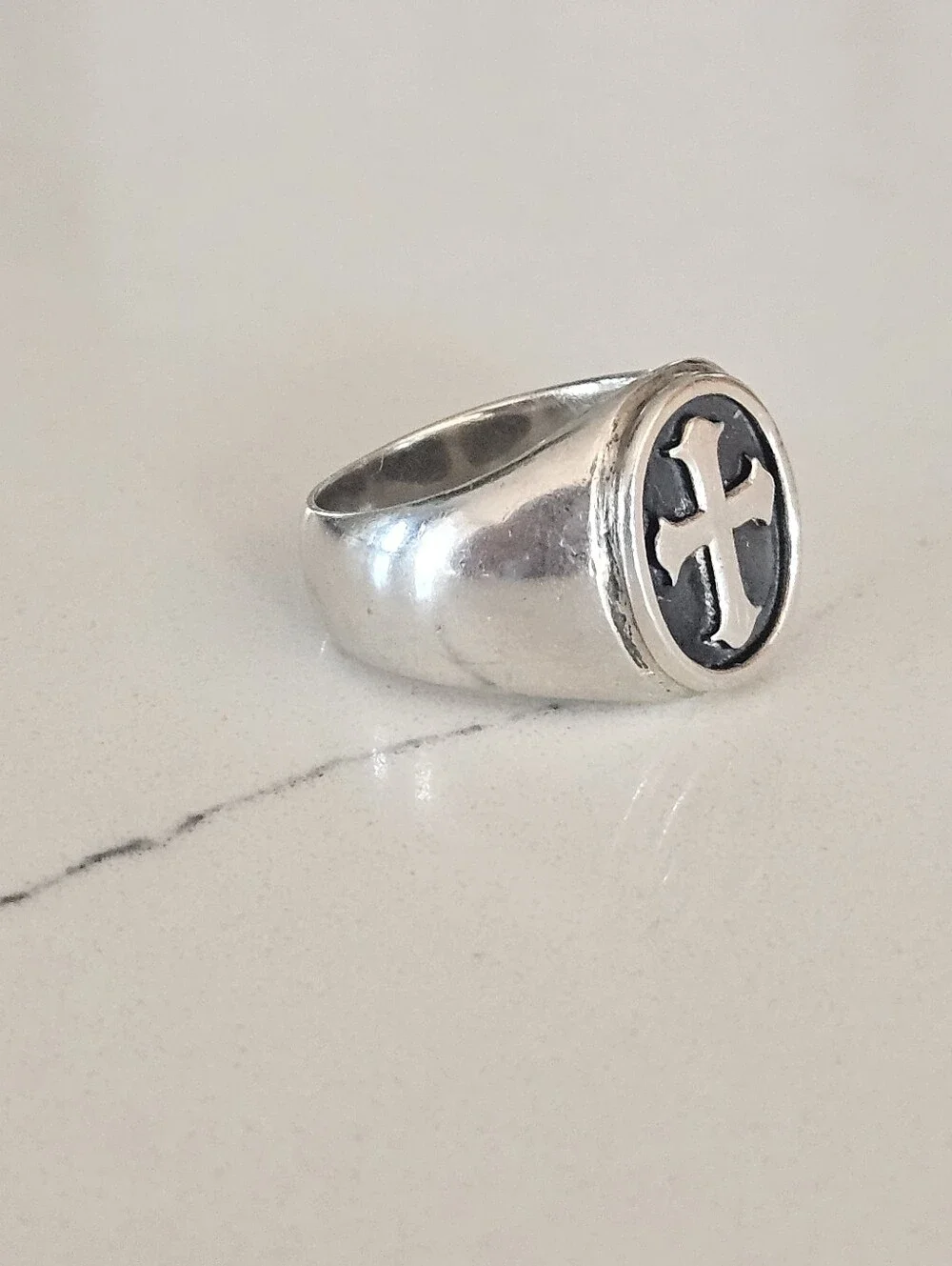 Retired James Avery Heavy Mens Silver Cross Signet Ring Size 11